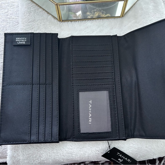 Wallet - Picture 3 of 3